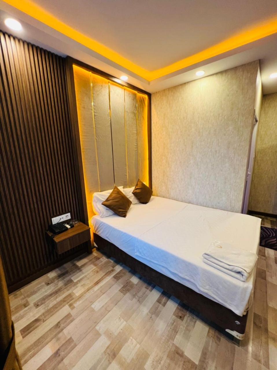 Liman Hotel Стамбул Экстерьер фото